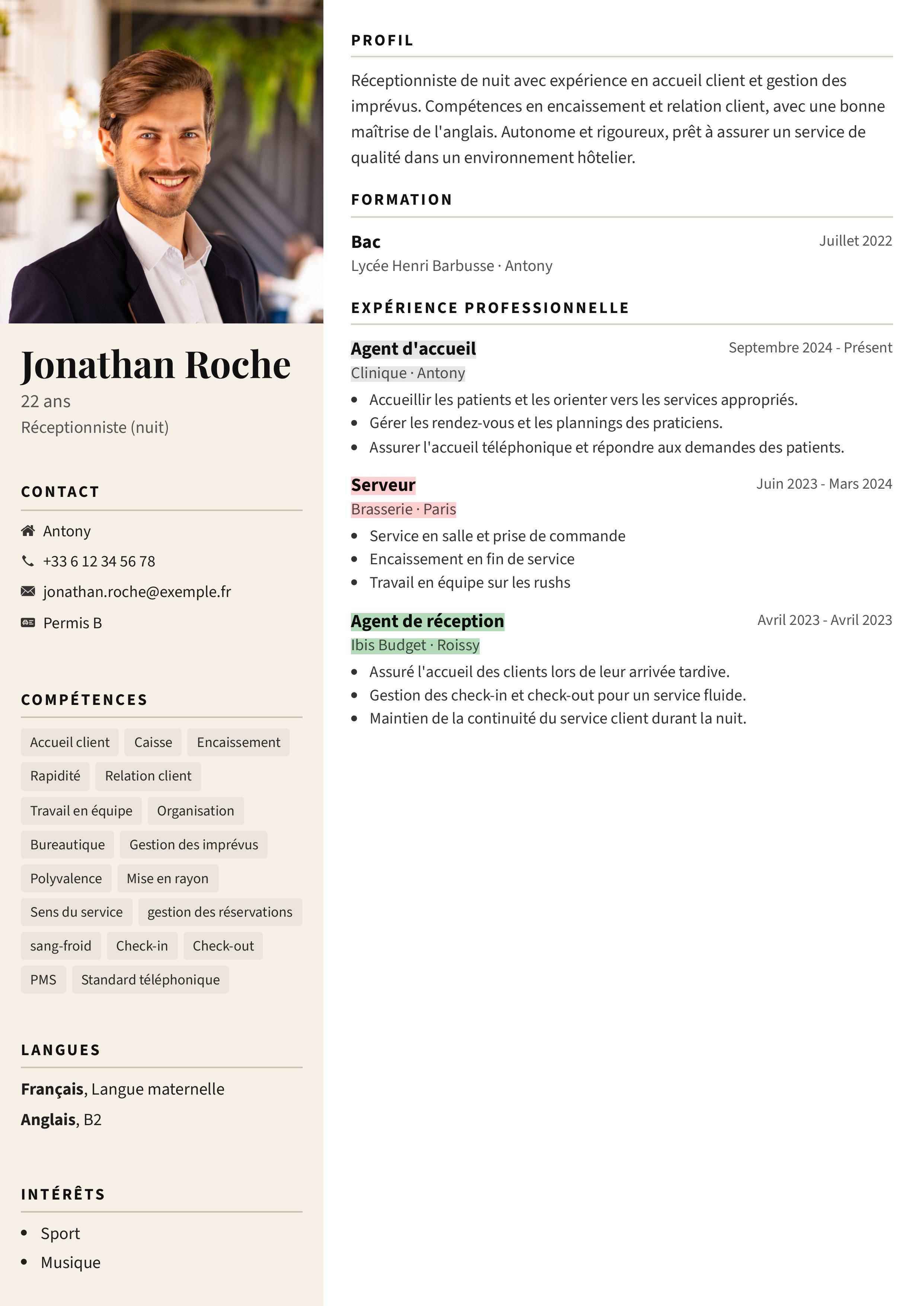 CV adapté pour Réceptionniste (nuit) : Hôtel · Paris